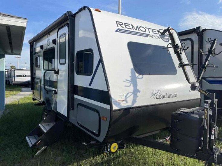 Thumbnail Photo undefined for New 2023 Coachmen Apex